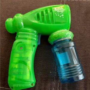 Source Unknown Green and Blue Bubble Blast Toy Blower
